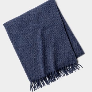 Lucia Throw