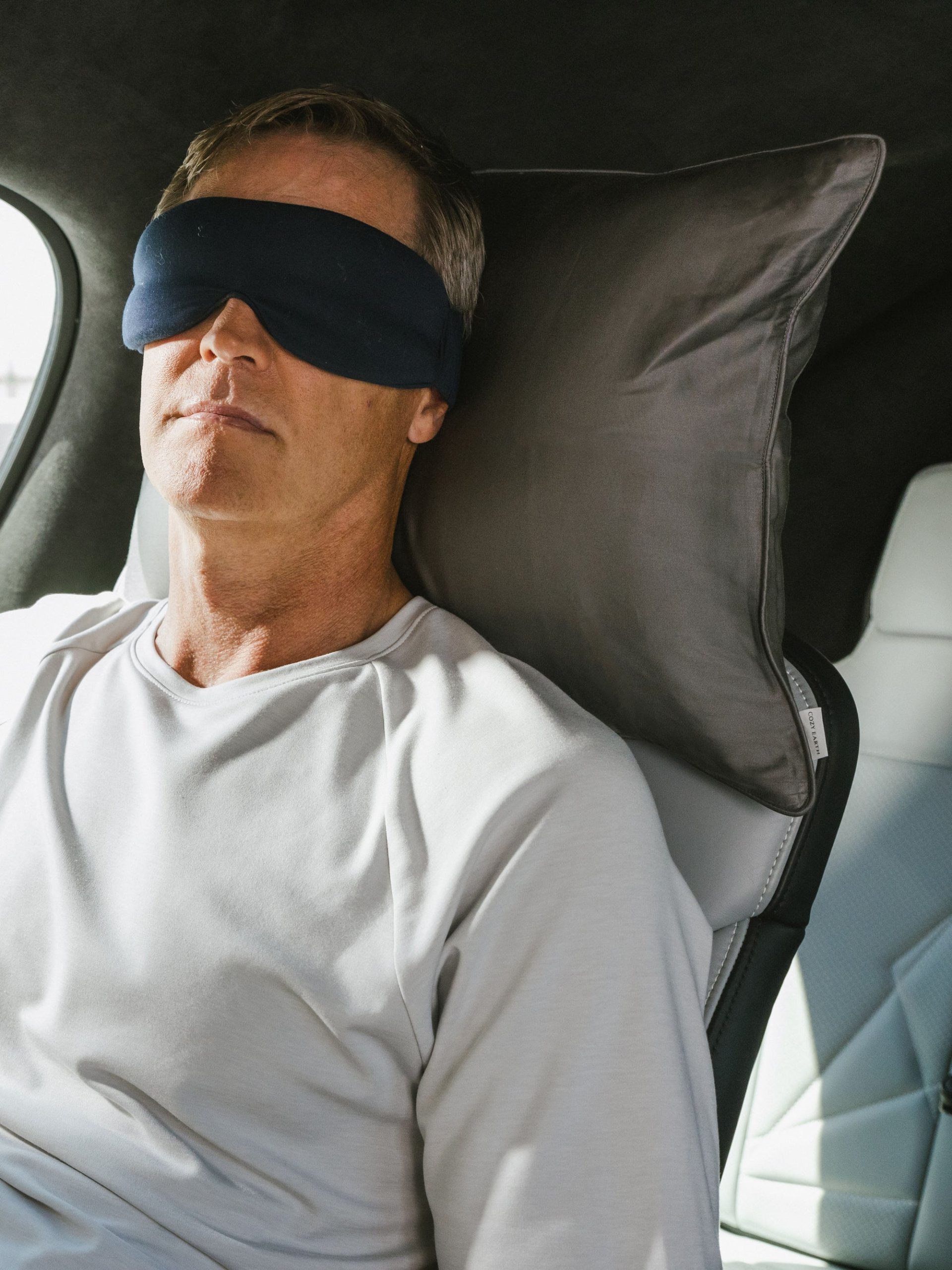 Bamboo Down Alternative Travel Pillow - Image 4