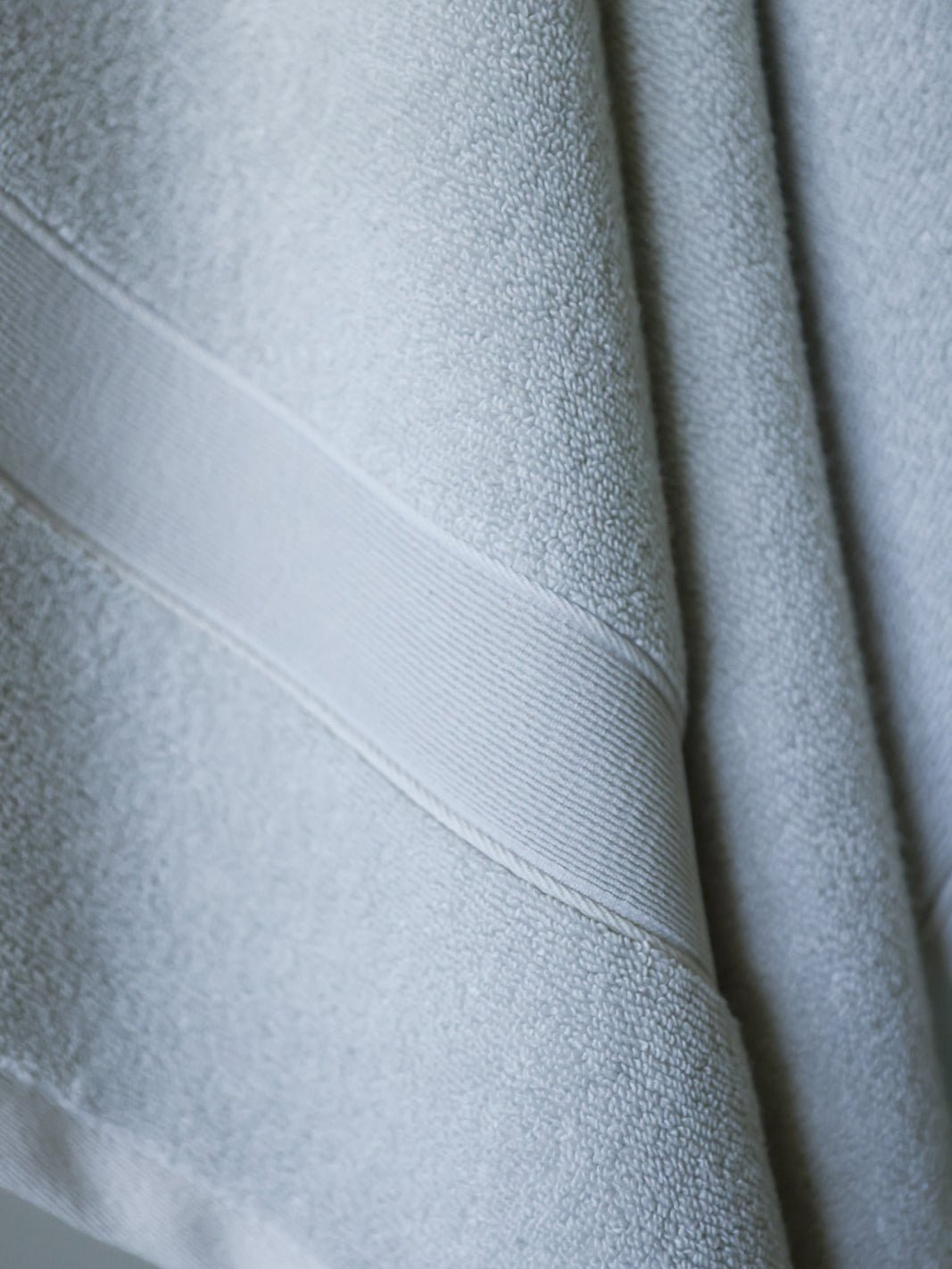 Luxe Hand Towels - Image 3