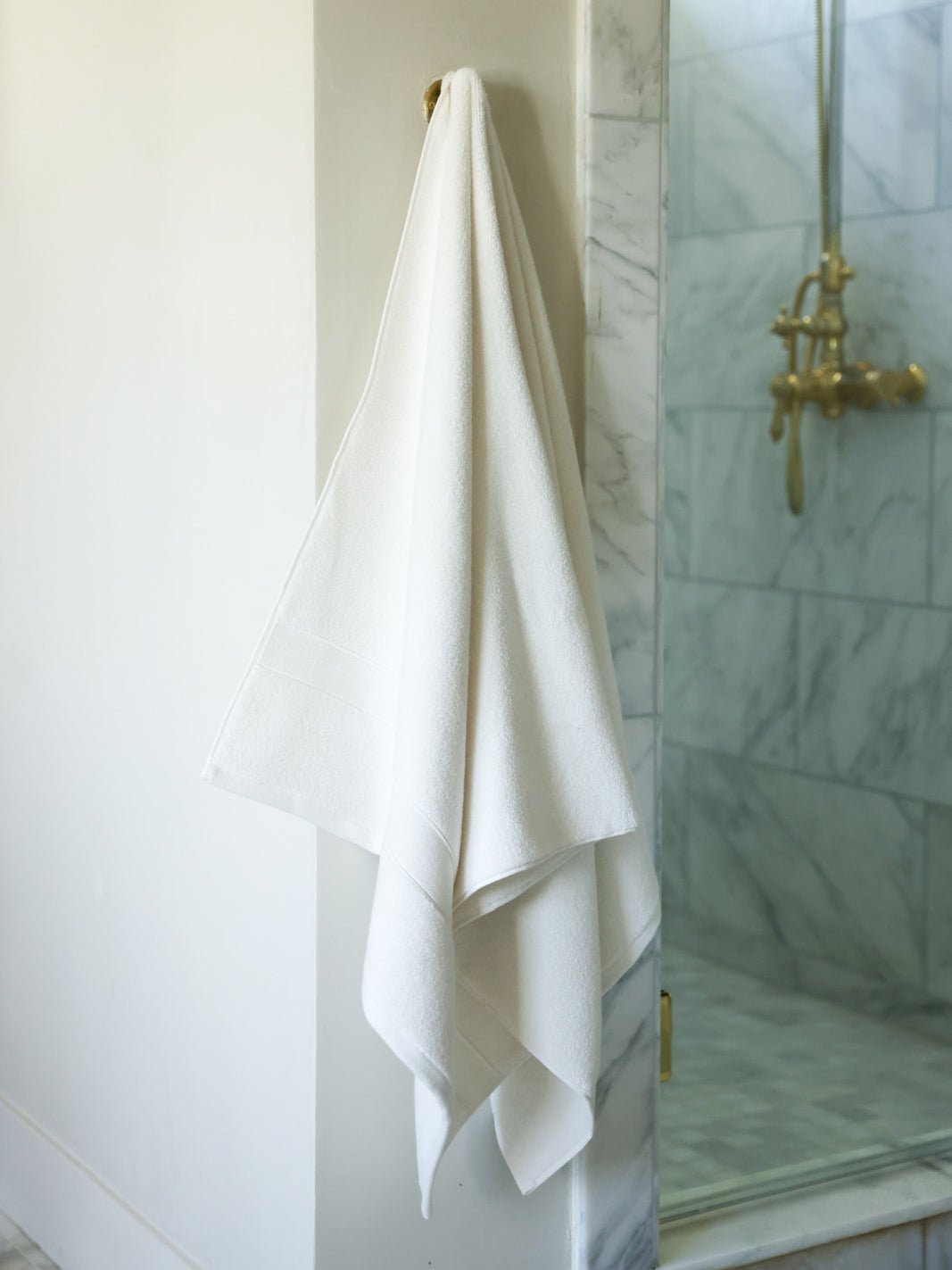Luxe Bath Sheets - Image 4