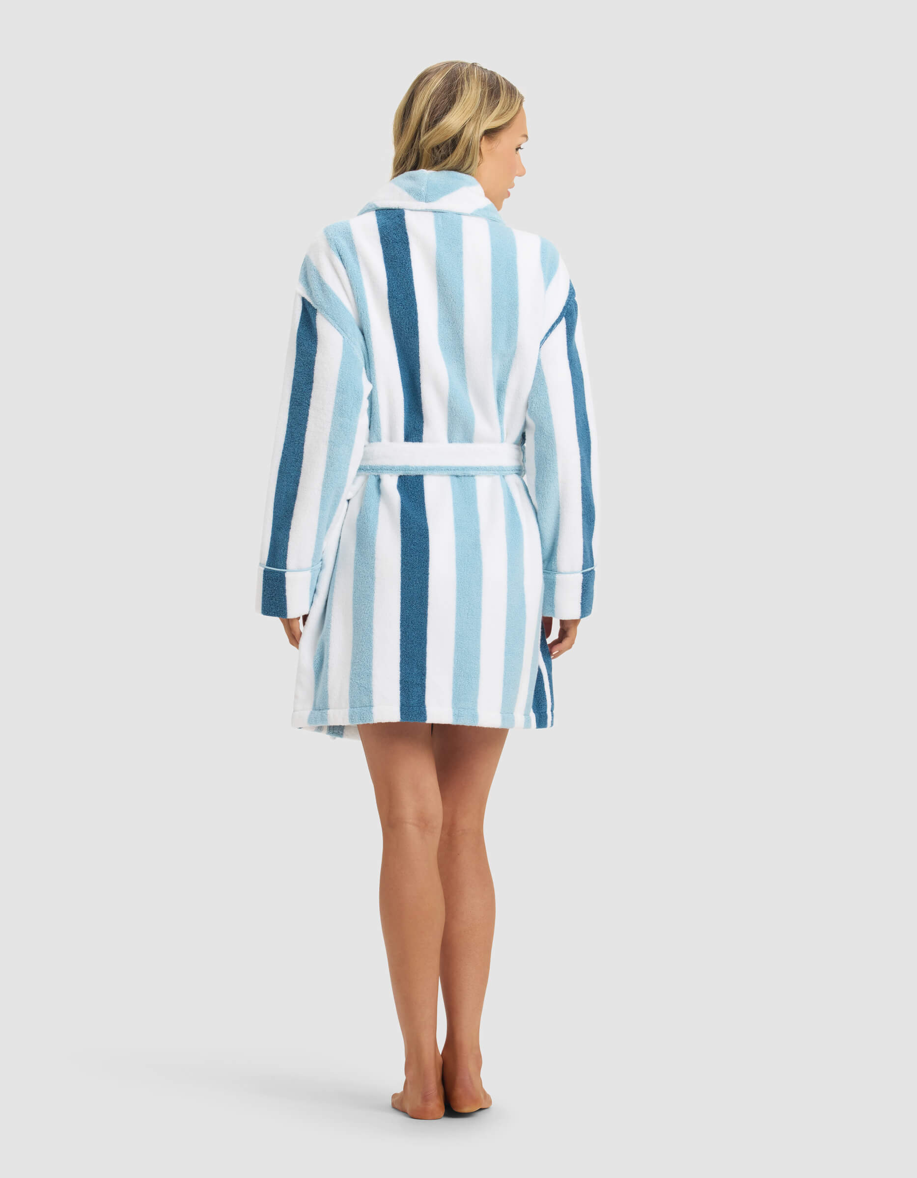 Luxe Bath Robe - Short - Image 3