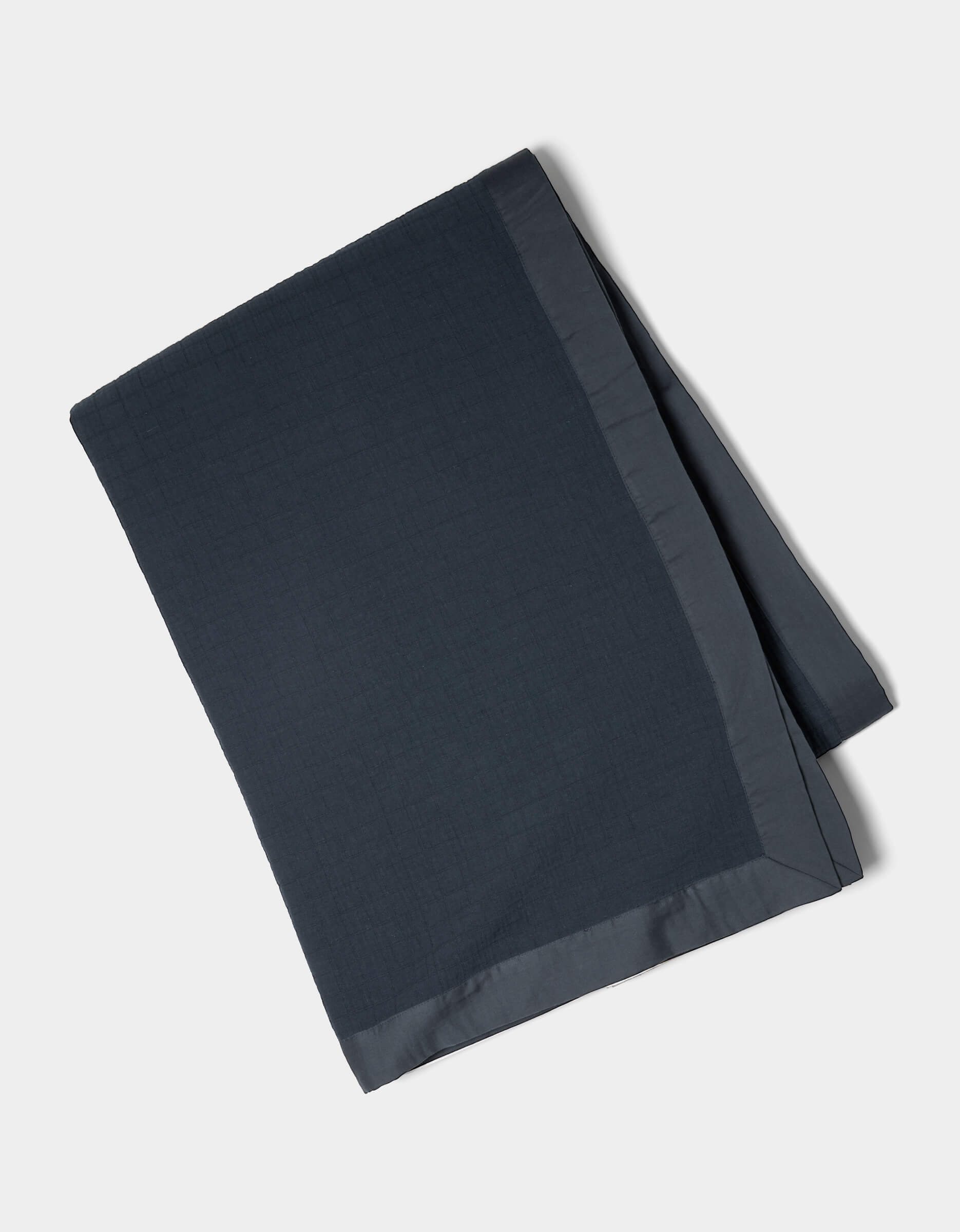 Waterfront Grid Matelasse Blanket - Image 8