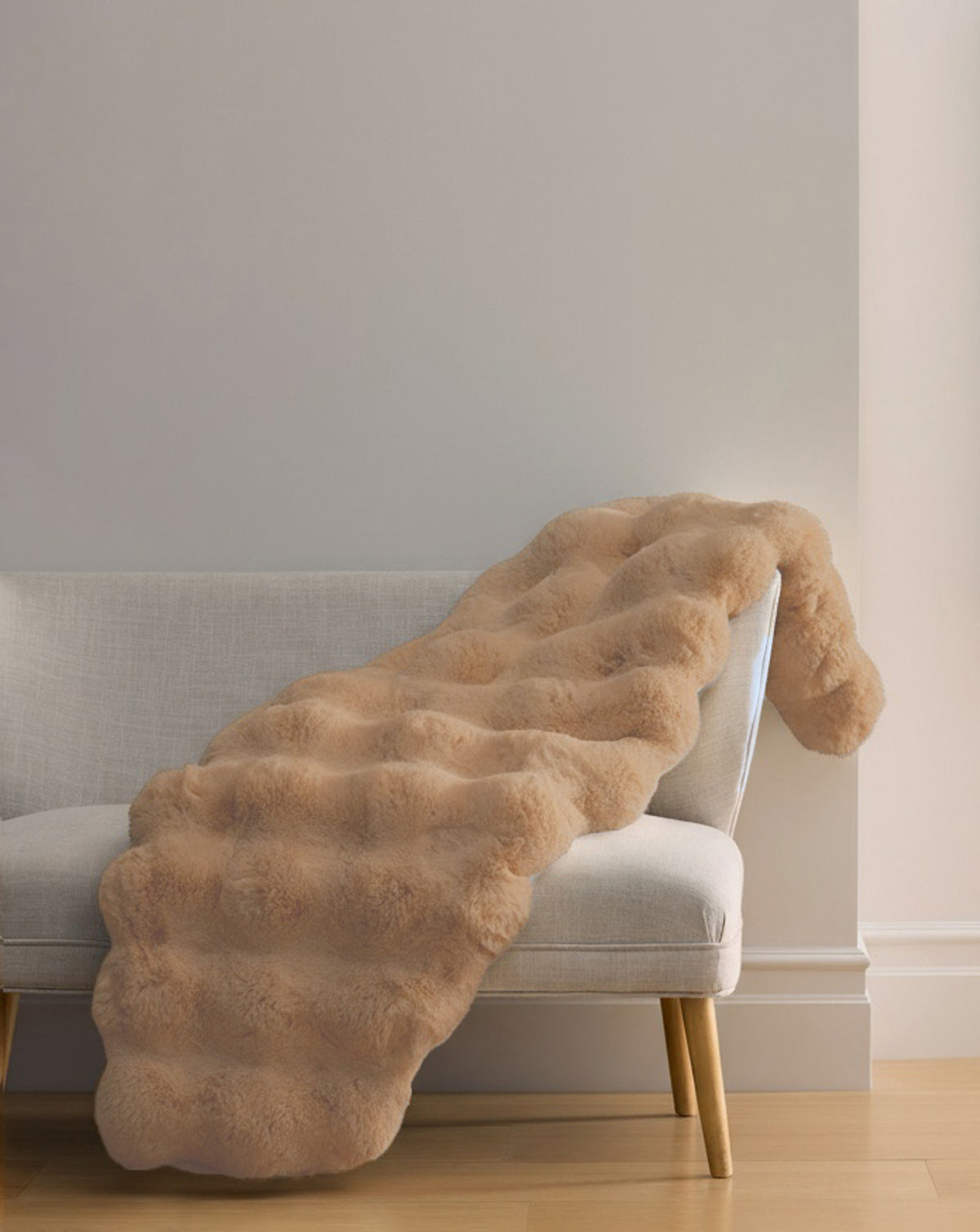 Double Bubble Cuddle Blanket - Image 2