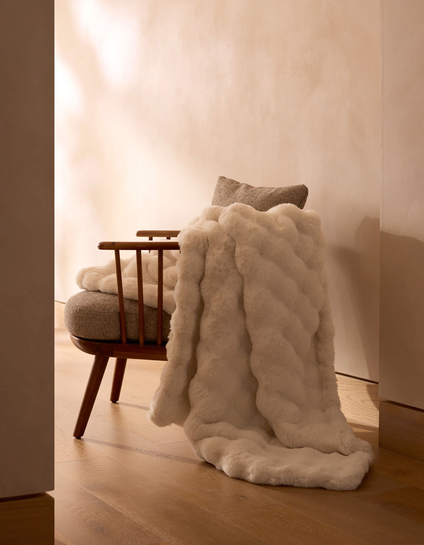 Bubble Cuddle Blanket - Image 2