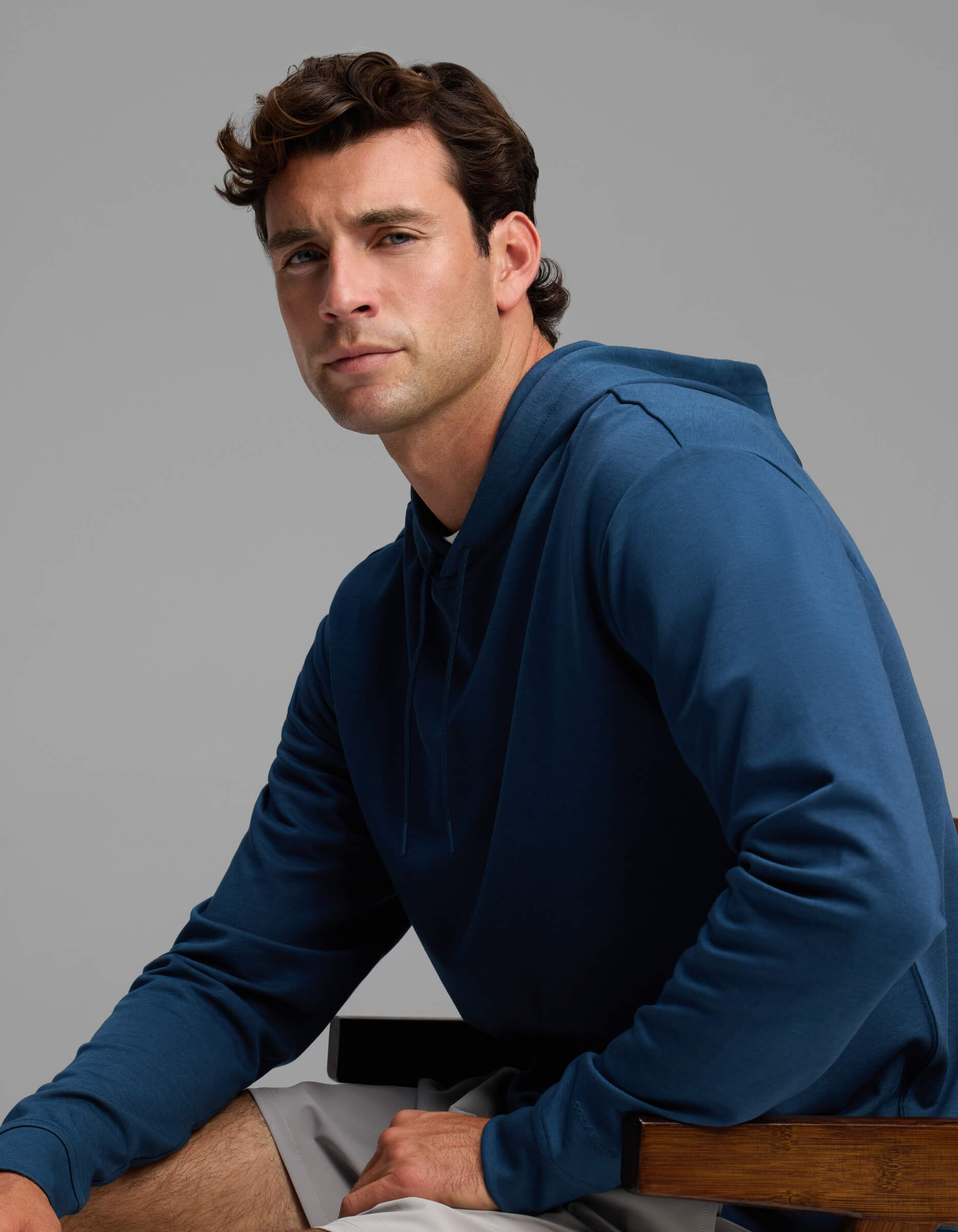 Men's Versa Hoodie - Image 3
