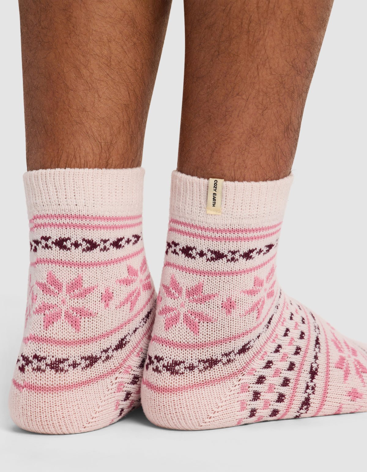 Snowflake Plush Lounge Quarter Sock - Image 4