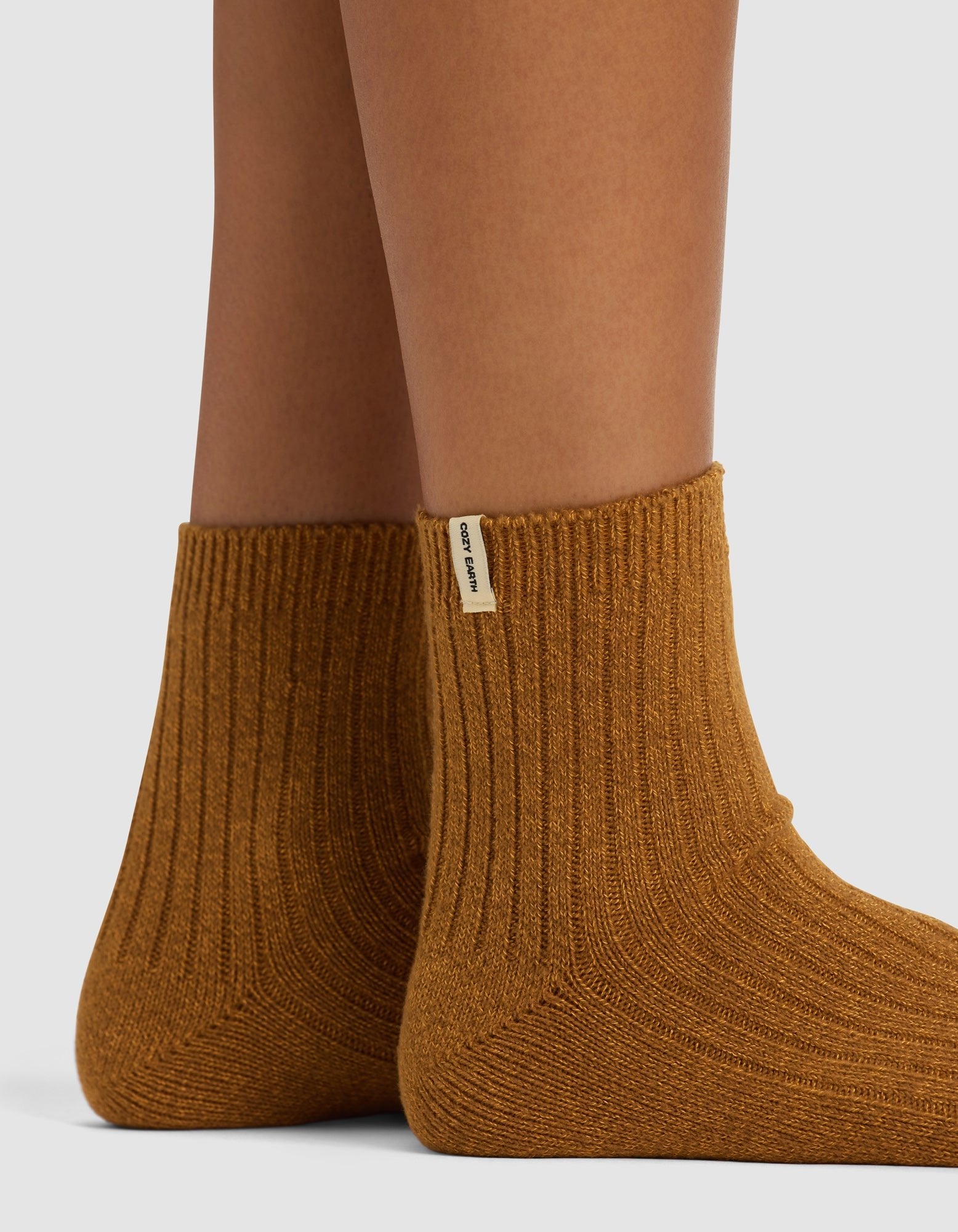 Women's Plush Lounge Quarter Sock 3-Pack - Image 3