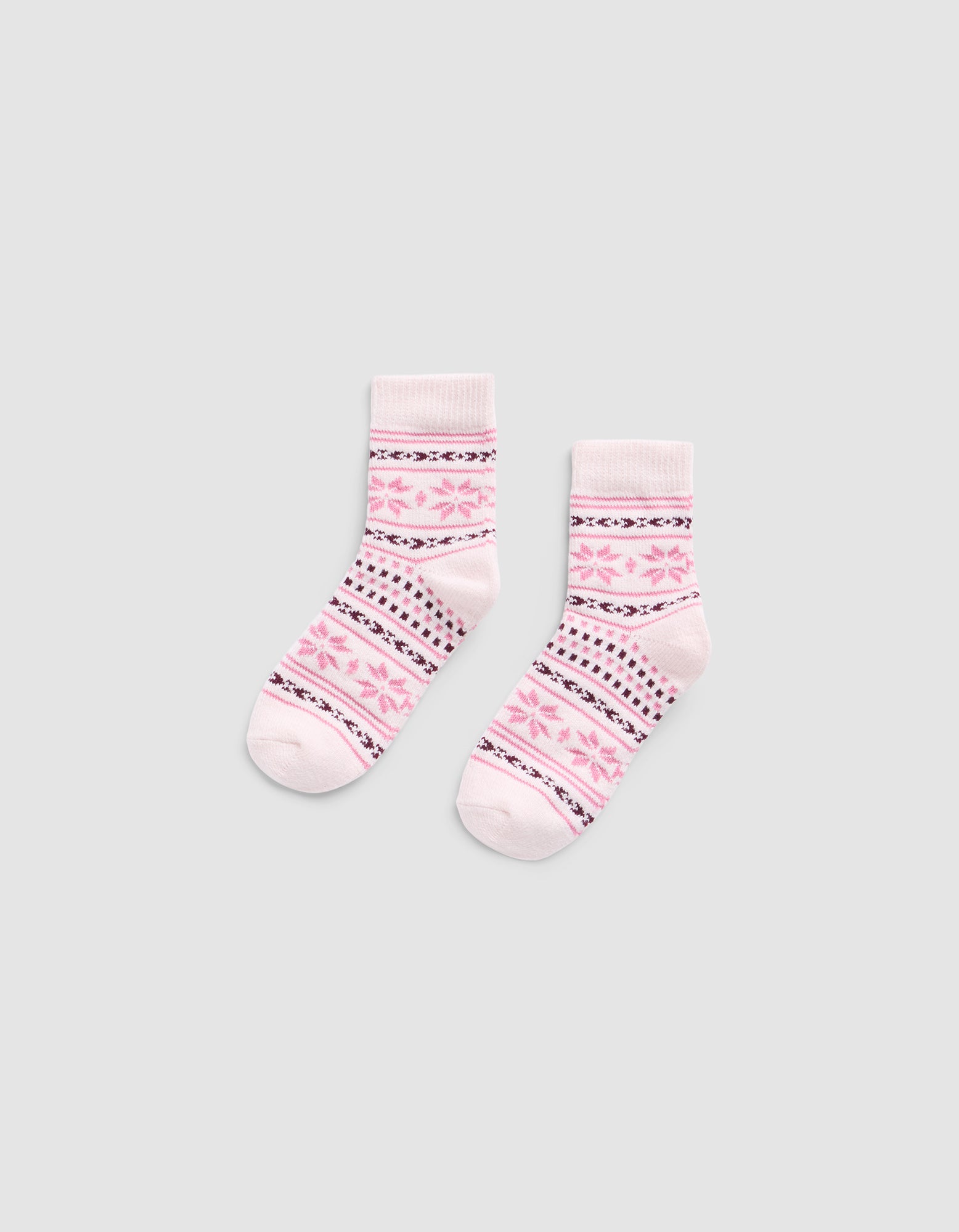 Snowflake Plush Lounge Quarter Sock - Image 5