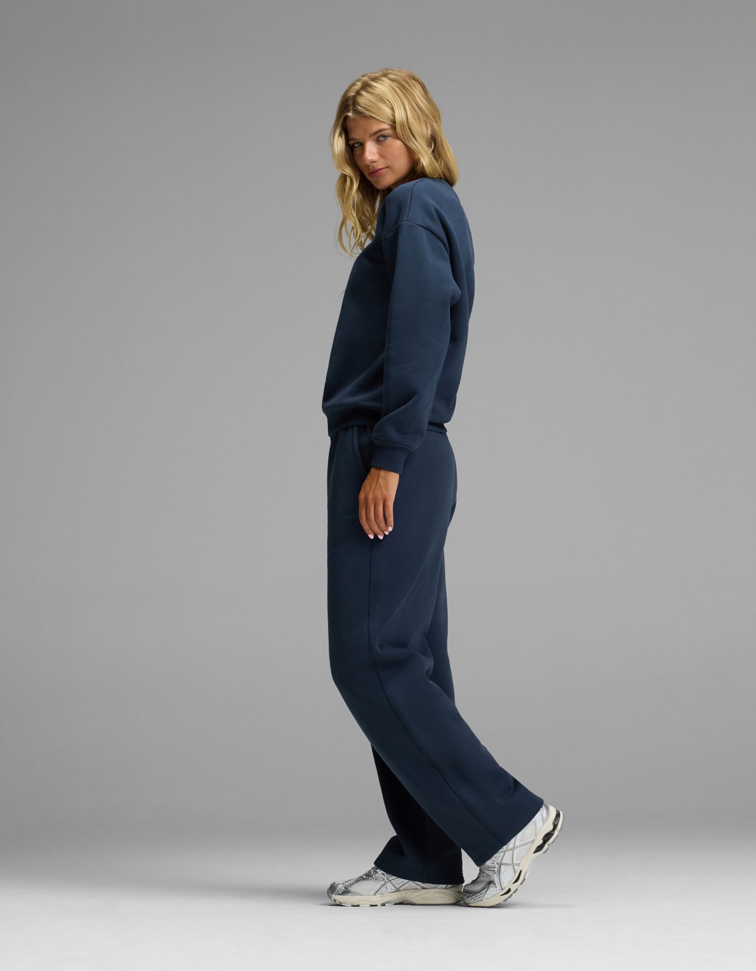 Women's CityScape Crewneck & Wide Leg Pant Set - Image 2