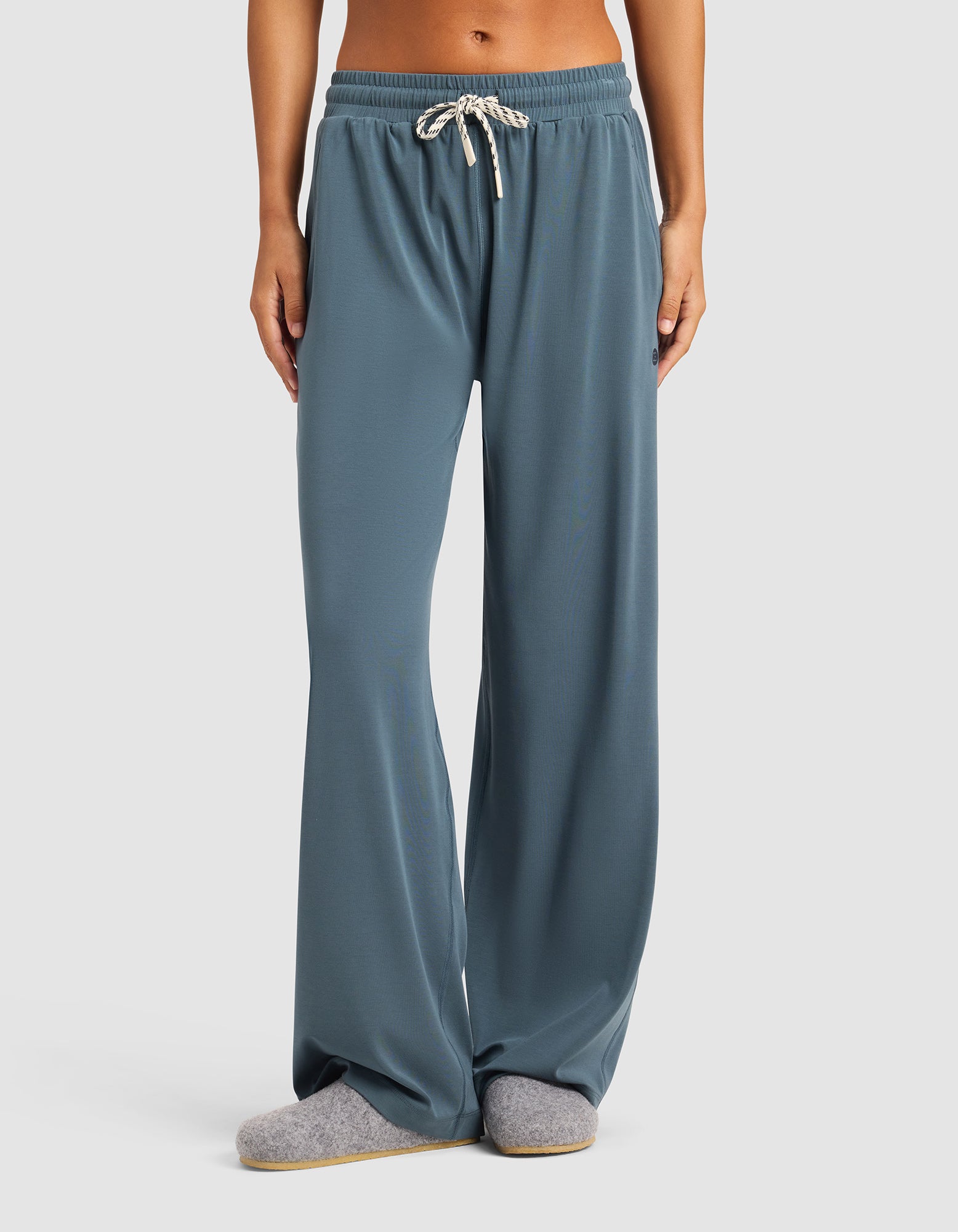 Women's Studio Wide Leg Pant