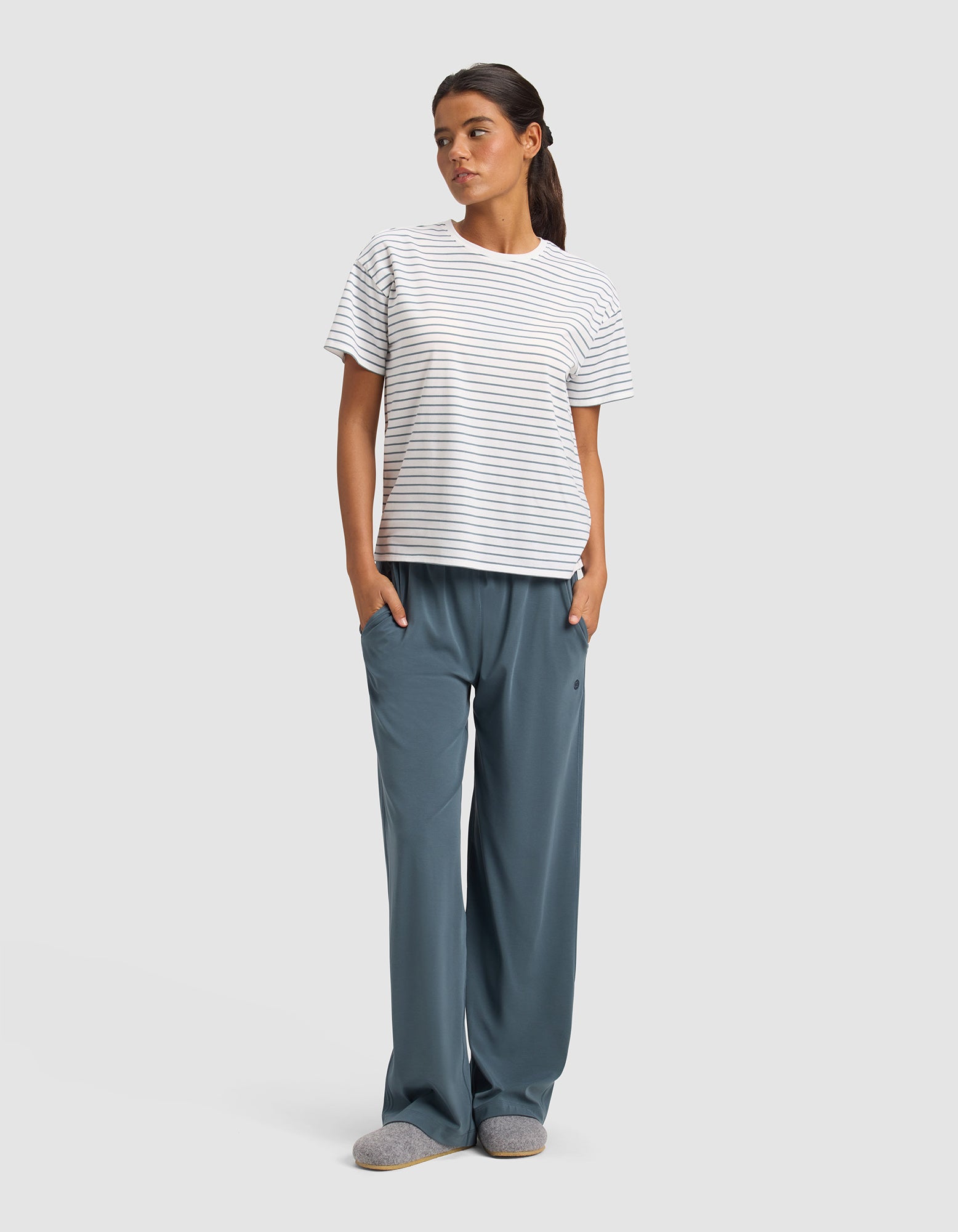 Women's Studio Wide Leg Pant - Image 4