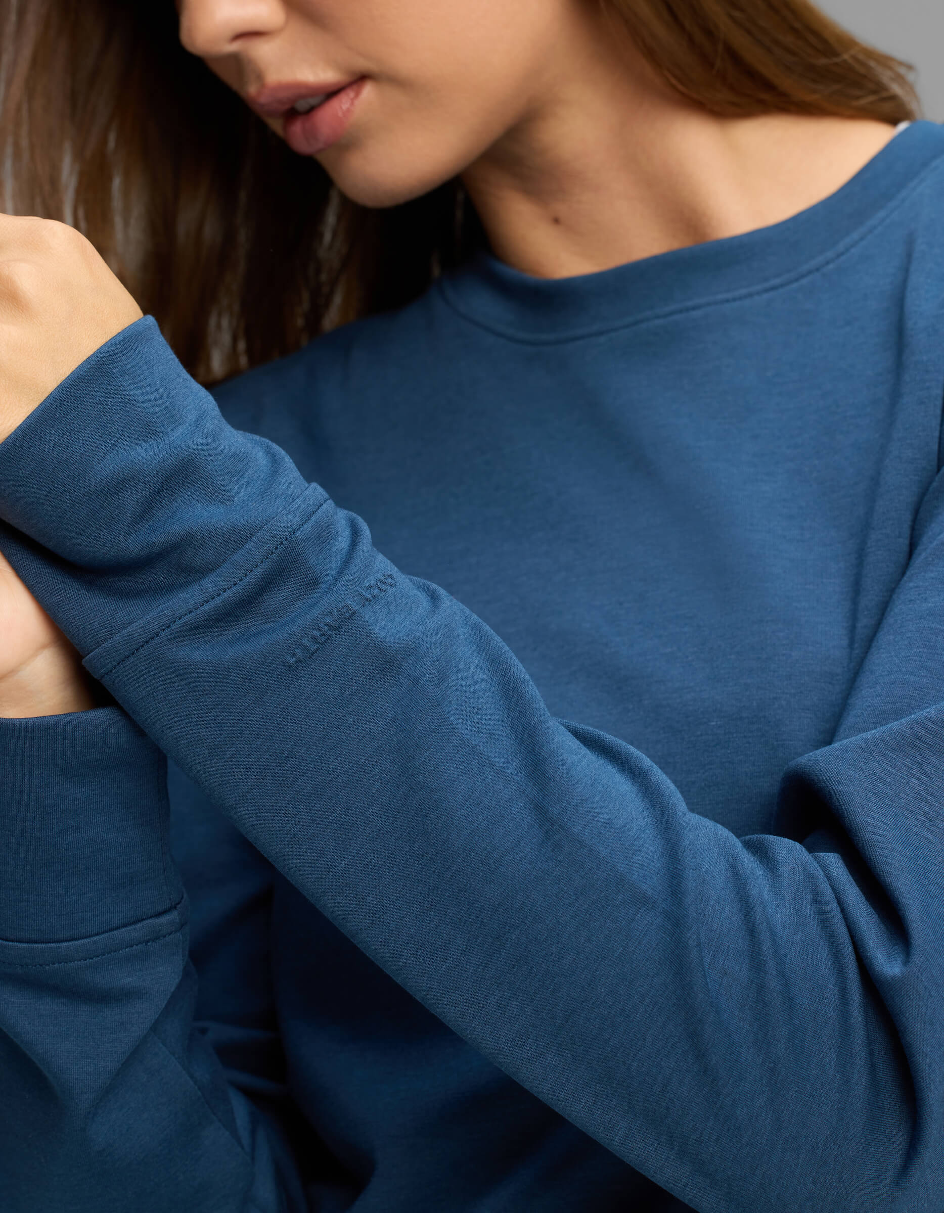 Women's Versa Crewneck - Image 4