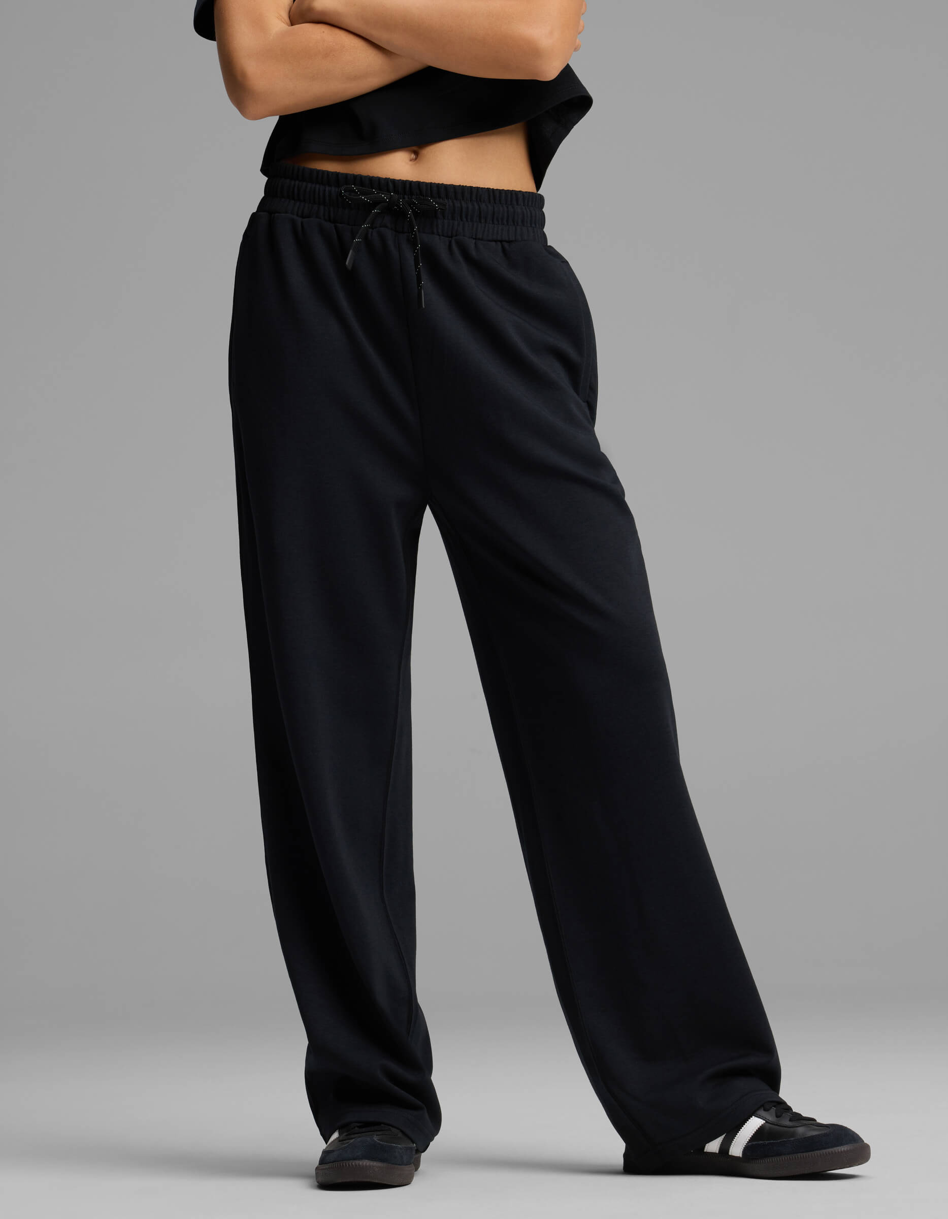 Women's Versa Full-Zip Hoodie & Wide Leg Pant Set - Image 6